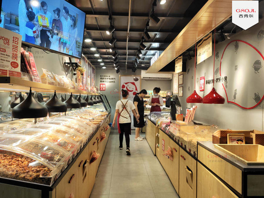 零食店货架